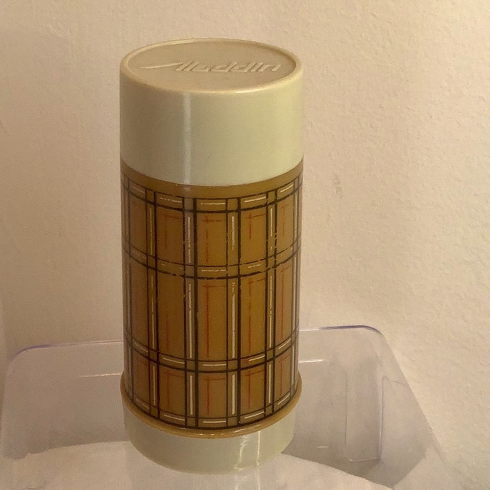 Aladdin’s Best Buy Vacuum thermos. 70s retro plaid design. GUC
